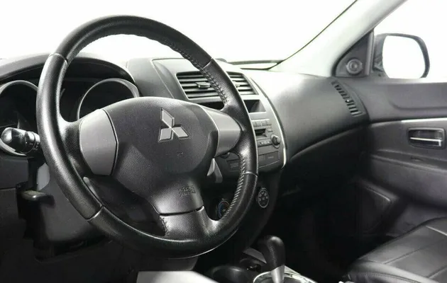 Mitsubishi ASX 1.8 Вариатор, фото №9