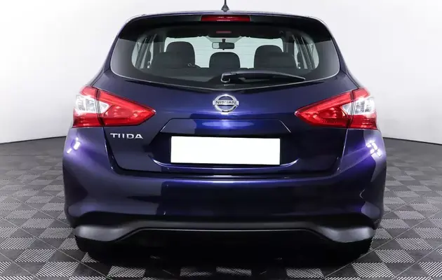 Nissan Tiida, фото №6