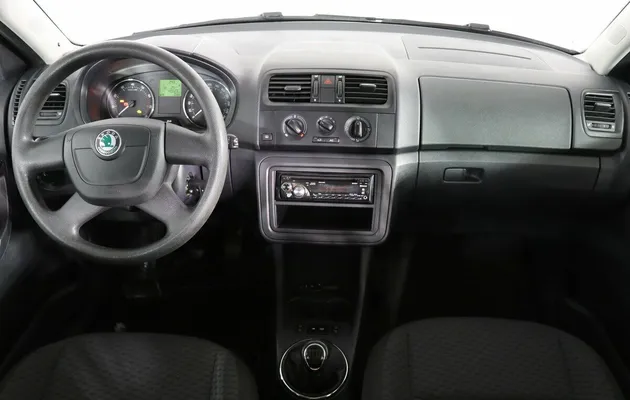 Skoda Fabia II Рестайлинг, фото №5