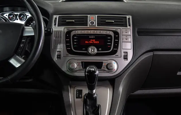 Ford Kuga, фото №11