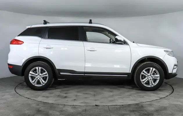Geely Atlas, фото №4