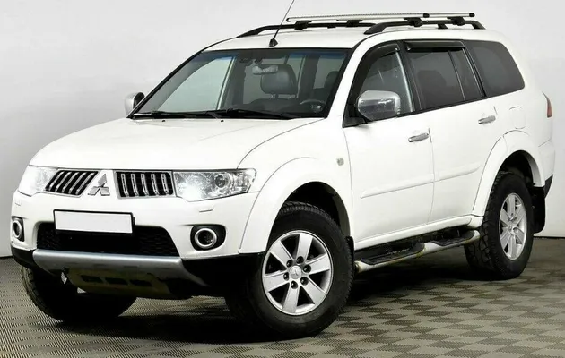 Mitsubishi Pajero Sport 3.0 Автомат, фото №1