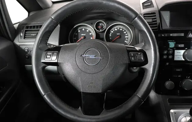 Opel Zafira, фото №9