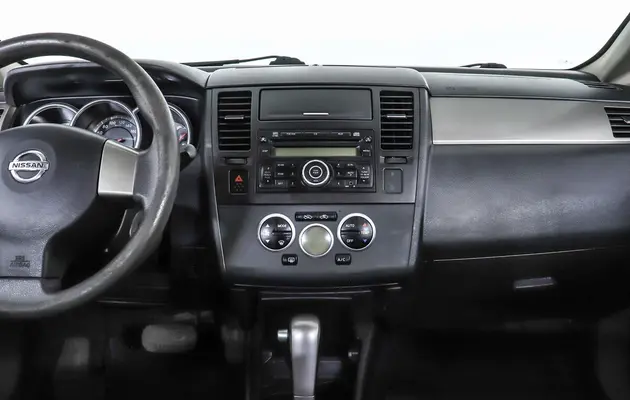 Nissan Tiida, фото №12