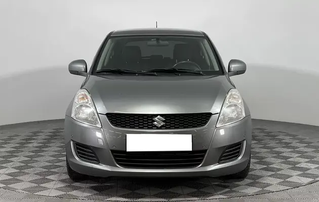 Suzuki Swift, фото №2