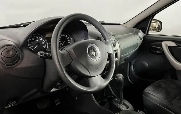 Renault Logan, фото №13