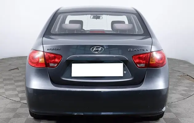 Hyundai Elantra, фото №3