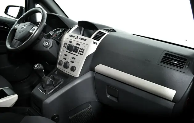 Opel Zafira, фото №9