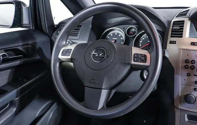 Opel Zafira, фото №18
