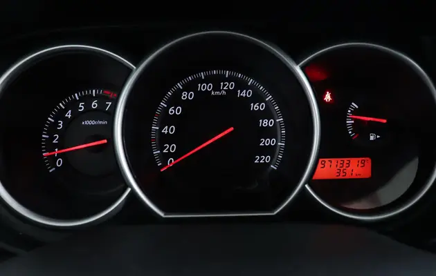 Nissan Tiida, фото №16