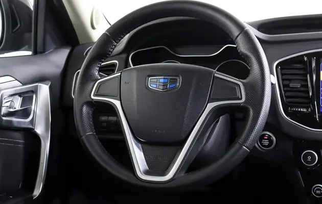 Geely Emgrand X7, фото №17