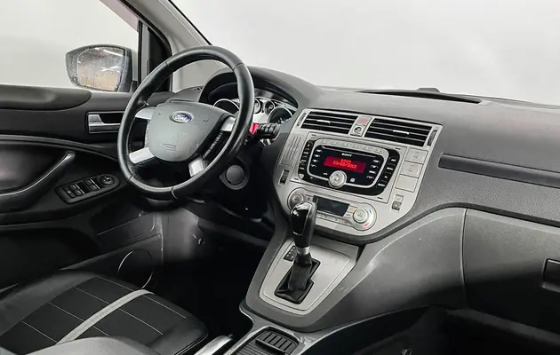 Ford Kuga, фото №9