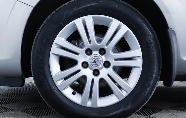 Opel Zafira, фото №16