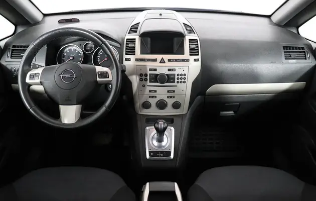 Opel Zafira, фото №8
