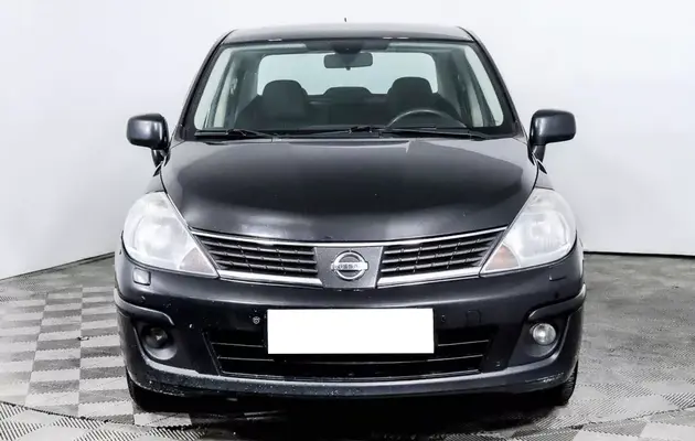 Nissan Tiida, фото №6
