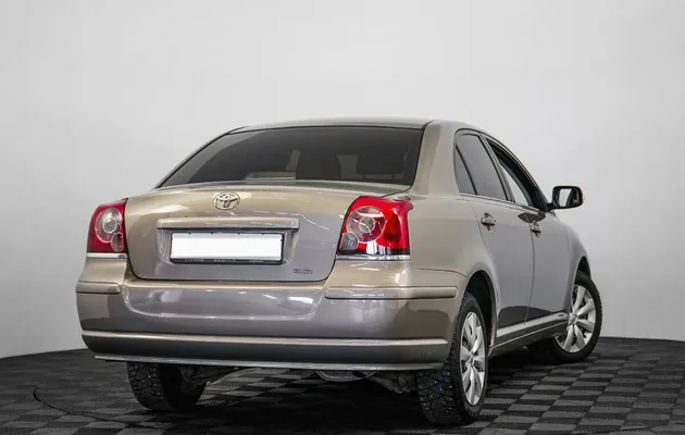Toyota Avensis II Рестайлинг, фото №2