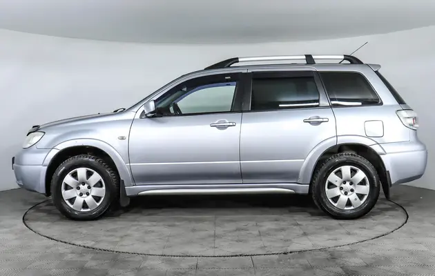 Mitsubishi Outlander, фото №8