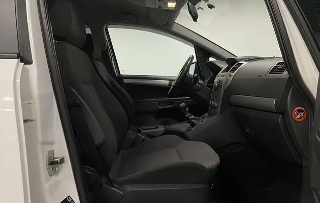 Opel Zafira, фото №12