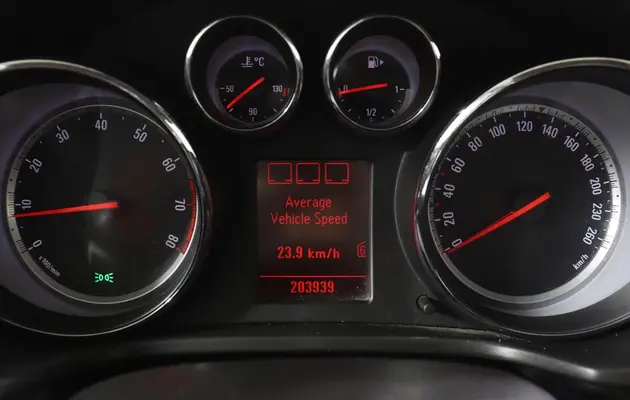 Opel Insignia, фото №11
