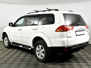 Mitsubishi Pajero Sport