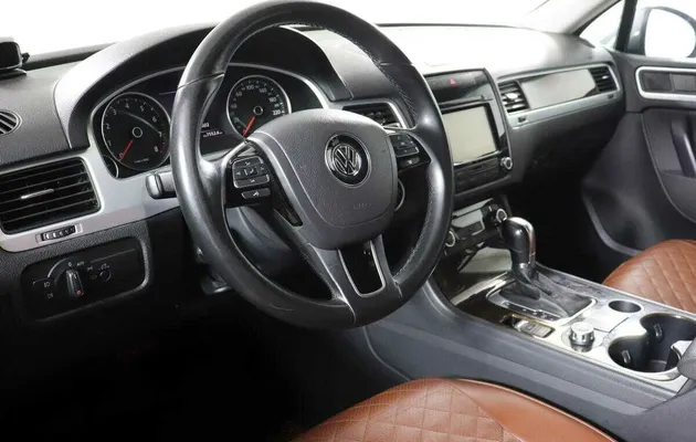 Volkswagen touareg акпп 2011 с пробегом 92 430 км, фото №4