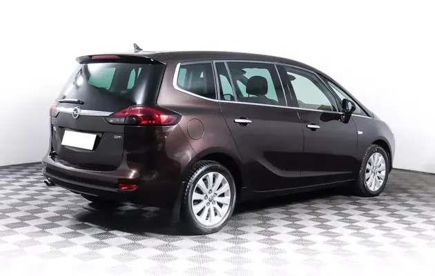 Opel Zafira, фото №4