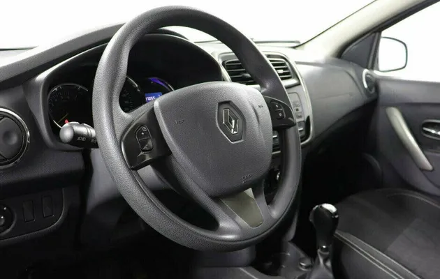 Renault Logan 1.6 Автомат, фото №8