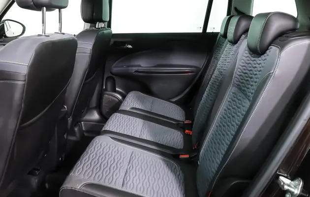 Opel Zafira, фото №12