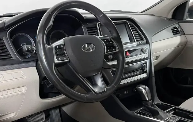 Hyundai Sonata, фото №15