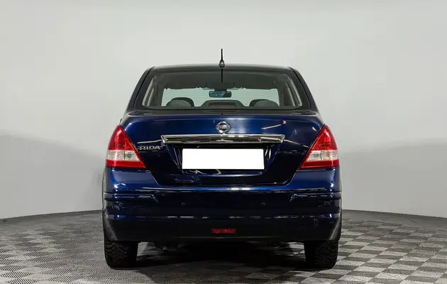 Nissan Tiida, фото №6