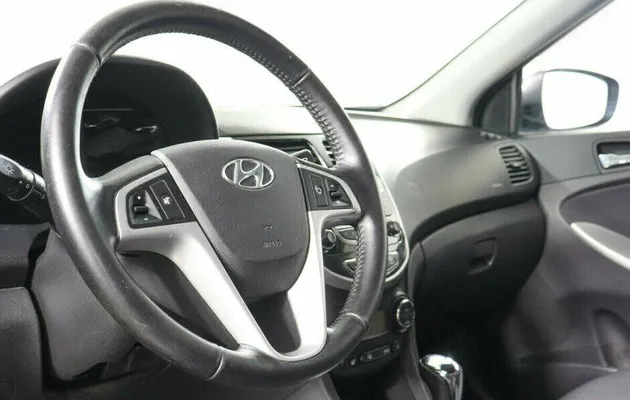 Hyundai Solaris 1.4 Автомат, фото №8