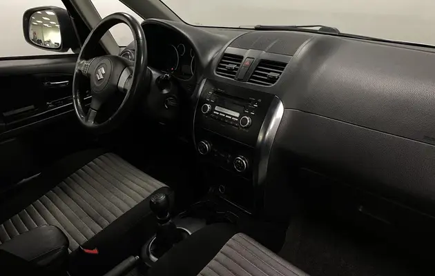 Suzuki SX4, фото №11