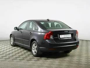 Volvo S40