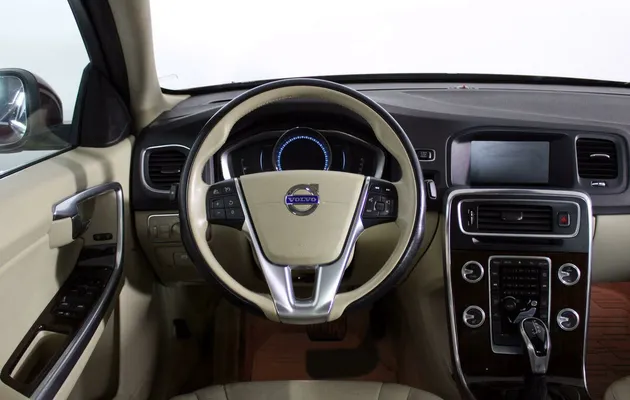 Volvo S60, фото №7