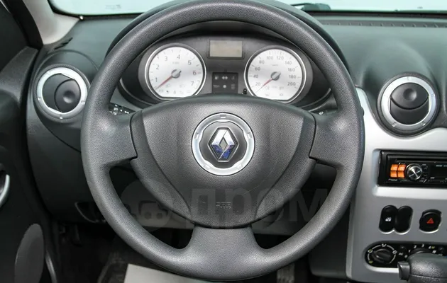 Renault Sandero, фото №13