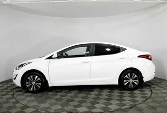 Hyundai ELANTRA