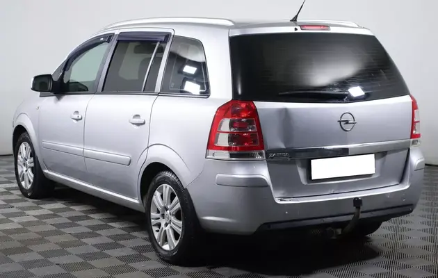 Opel Zafira, фото №7