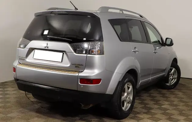 Mitsubishi Outlander, фото №4