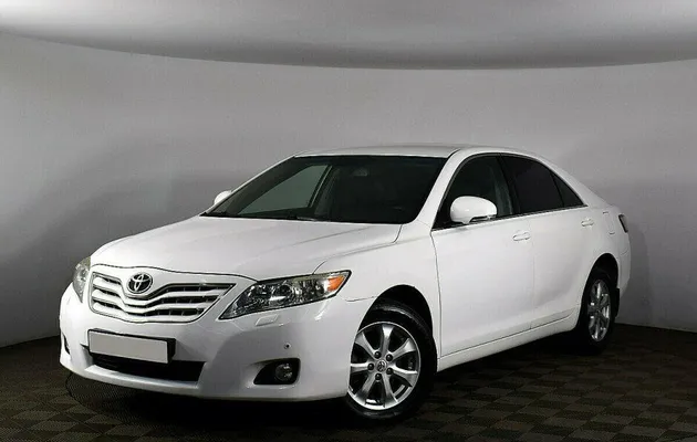 Toyota Camry 2.4 Автомат, фото №1