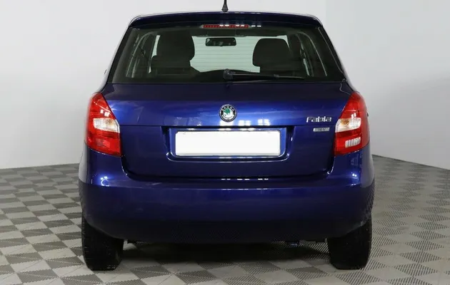 Skoda Fabia II Рестайлинг, фото №3