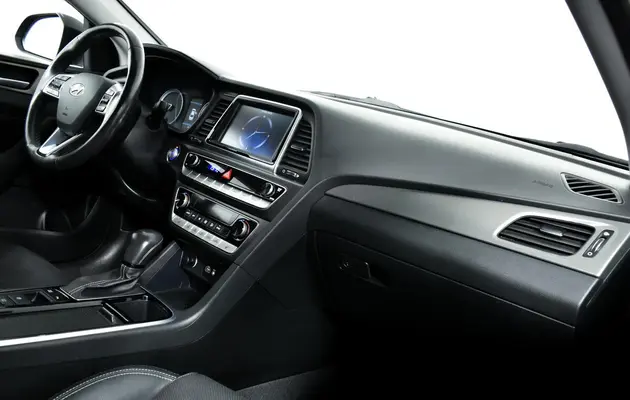 Hyundai Sonata, фото №9