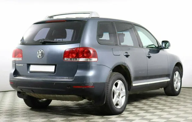 Volkswagen Touareg 3.2 Автомат, фото №3
