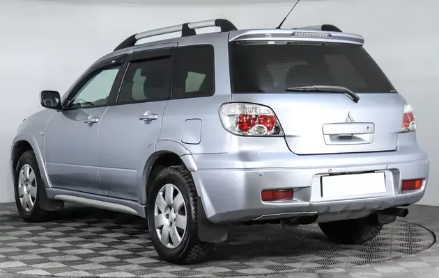 Mitsubishi Outlander, фото №7