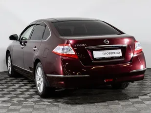 Nissan TEANA