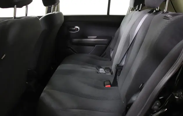 Nissan Tiida, фото №10