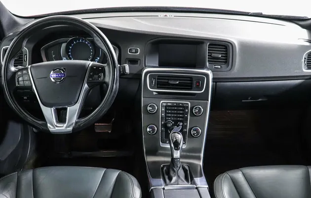 Volvo S60 II Рестайлинг, фото №5