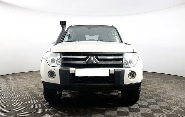 Mitsubishi Pajero IV, фото №2