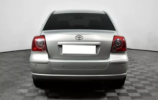 Toyota Avensis, фото №6
