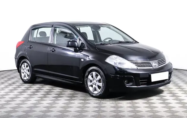 Nissan Tiida, фото №3