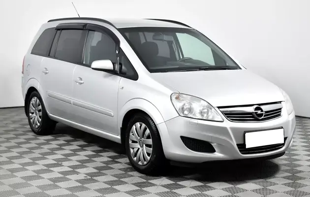 Opel Zafira, фото №3